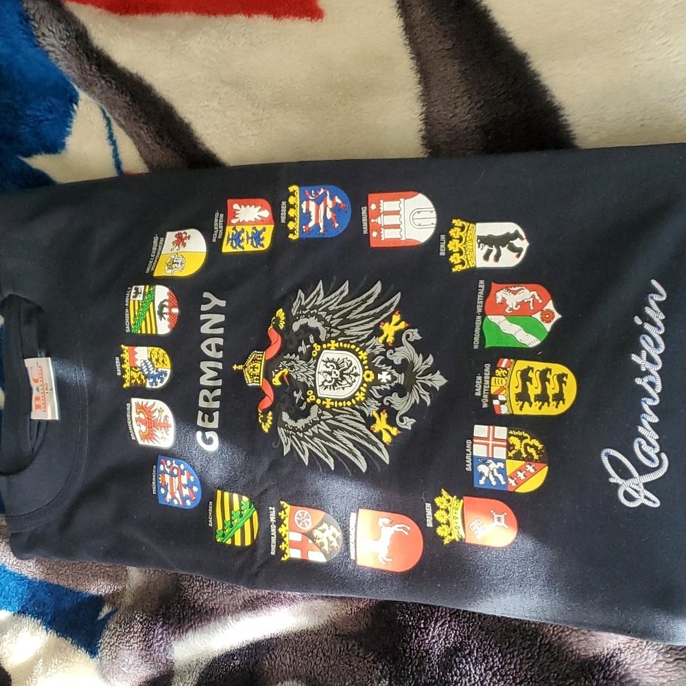 Black T-shirt